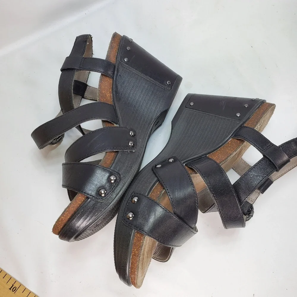 Dansko Wedge Sandals Women 36 Black Leather Strappy Studded Comfort 1907020200